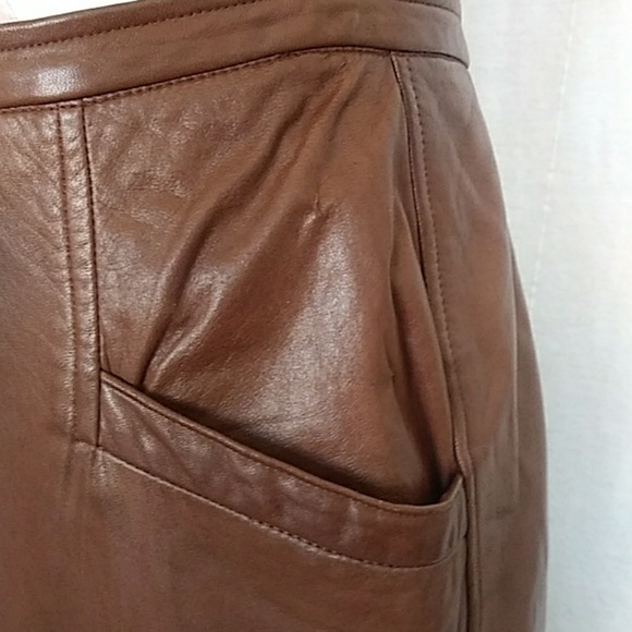 SOFT 100% LEATHER SKIRT - Picture 2 of 3